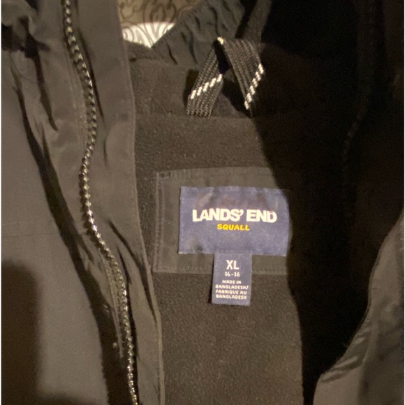Lands End Winter Squall Coat EUC size XL 14-16 - Picture 3 of 4